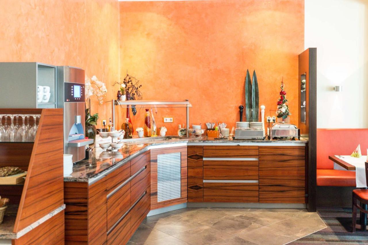 Bavaria Hotel インゴルシュタット エクステリア 写真